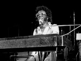 Sly Stone homeless, survives on Social Security