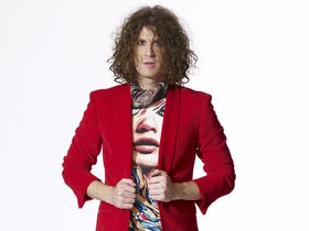 The Killers' Dave Keuning talks about Day & Age