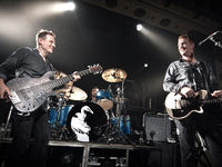 Them Crooked Vultures set US, UK tour dates
