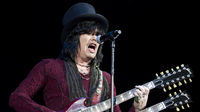 Tom Keifer talks comeback after vocal cord paralysis, guitars and new solo album