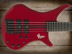 Cool and classic basses