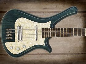 Cool and classic basses