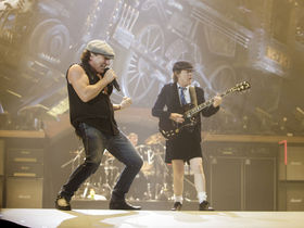 13 reasons why AC/DC rock for guitarists