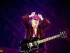 Angus Young - The Spasm Throwing the horns - Angus-style