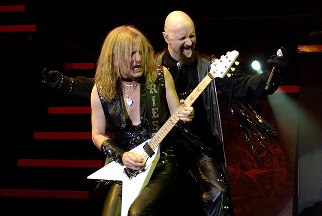 11 legends of the Flying V and Explorer