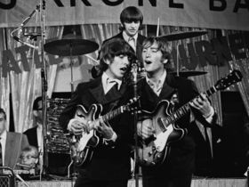 50 guitars to play before you die