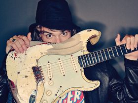 50 steps to better electric guitar tone