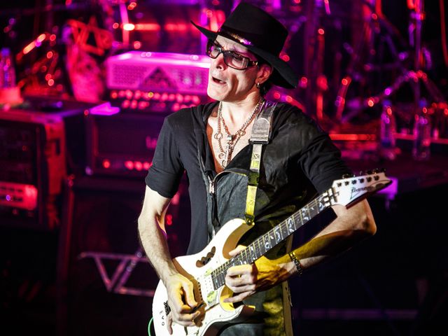 Steve Vai