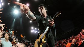 Billie Joe Armstrong talks ¡Uno!, ¡Dos!, ¡Tré!