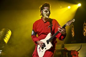 Slipknot's Mick Thomson and Jim Root talk gear, tone and being flat broke