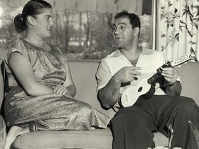 10 famous (and surprising) ukulele players