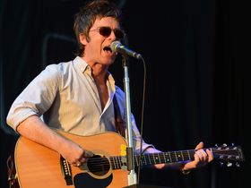 20 acoustic guitar-playing front men