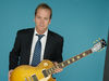 Kiefer Sutherland Sideline: Playing for the hell of it
