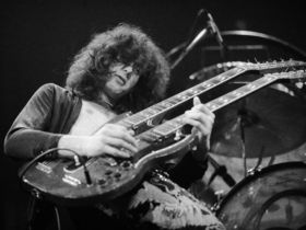 10 great air guitar moments