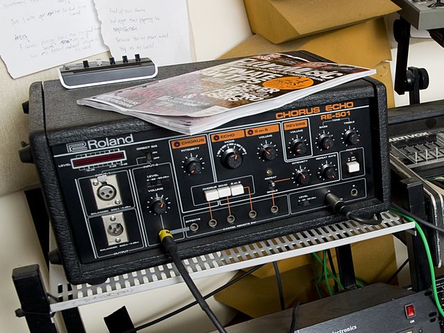 Roland RE-501
