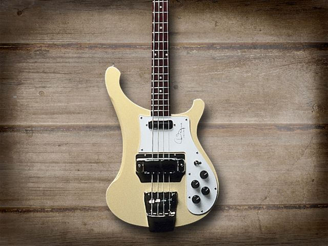 Rickenbacker 4001 CS