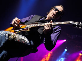 Glenn Hughes talks Black Country Communion 2 track-by-track
