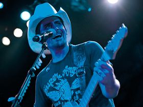 Interview: Brad Paisley on Fenders, floods and his career so far