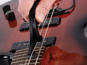 10 essential Christmas 2011 gifts for guitarists