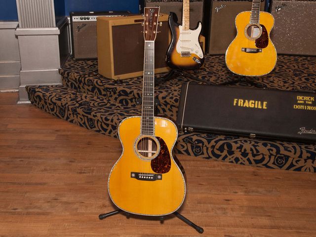 Martin 000-45EC "Crossroads" Madagascar Rosewood