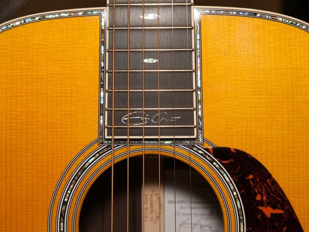 Martin 000-28EC "Crossroads" Madagascar Rosewood