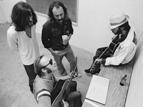 Graham Nash discusses the CSNY 1974 live box set
