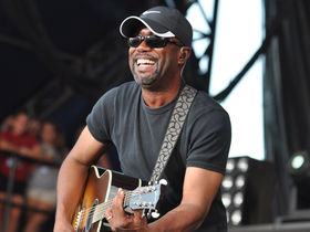 Darius Rucker picks 5 essential country albums