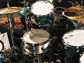 Dave Grohl's drum setup revealed: Them Crooked Vultures