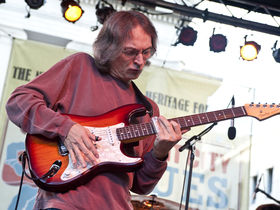Eric Johnson's Up Close