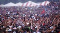 Vote for your favourite festival band