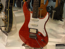 Musikmesse 2010: new Yamaha electric guitars and basses in pictures