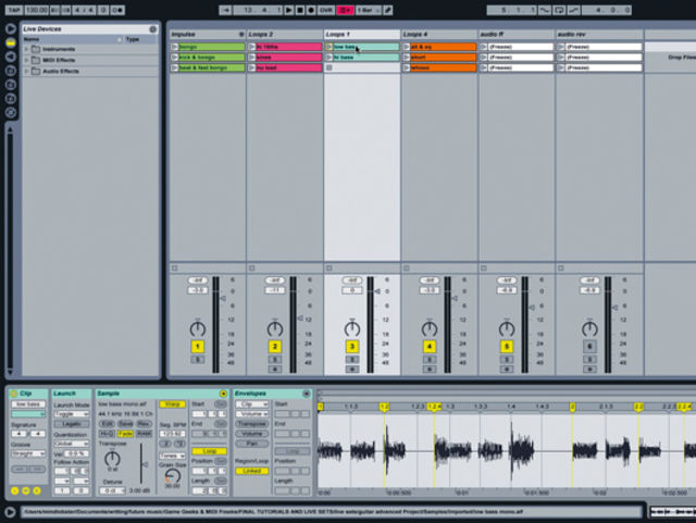 Triggering loops and beats