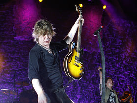 Goo Goo Dolls' John Rzeznik talks recording new album, Magnetic