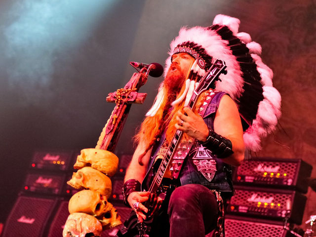 Zakk Wylde – pump attendant