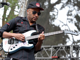 10 guitarists' pre-fame bands