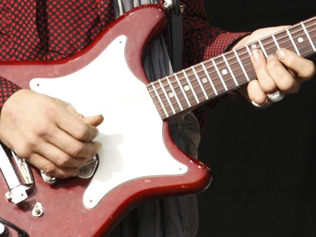 Whose filthy fingers are all over this vintage Epiphone?