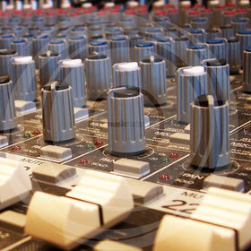 Apple iPad: free music wallpapers