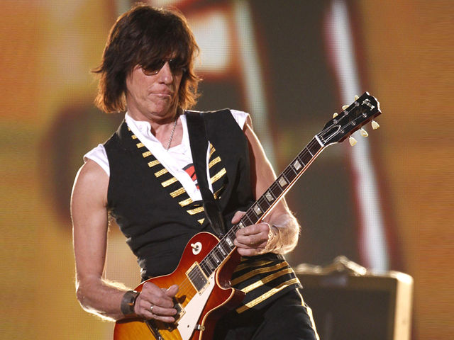 Beck performing at the 2010 Grammy Awards