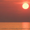 When The Fire Hits The Sea A splash of light yields a sizzling cut