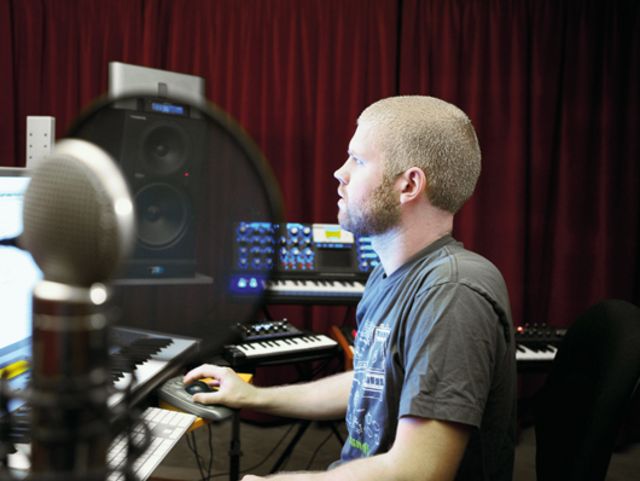 M-Audio Sputnik tube mic