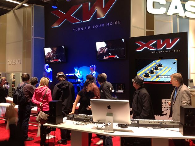 Casio stand