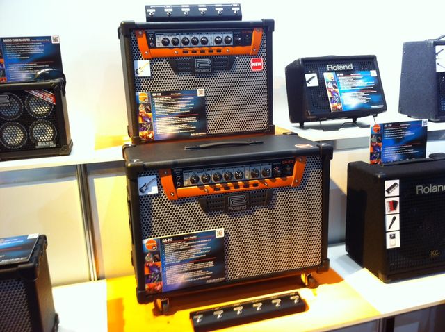 Roland guitar amps