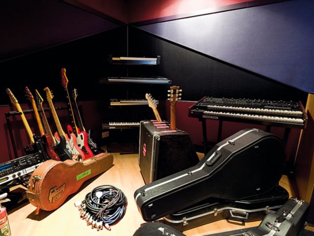 Live room