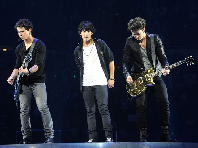 Lovebug - Jonas Brothers (2008)
