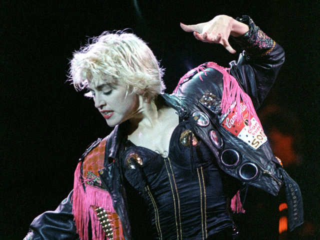 La Isla Bonita - Madonna (1987)