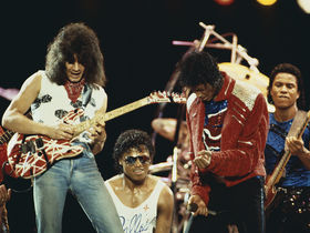 30 killer pop guitar solos