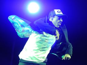The 20 richest lead singers in the world