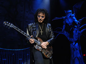 9 guitar heroes pick their favourite riffs
