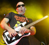 Joe Satriani An excellent guitar face, Mr Satriani
