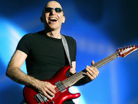 Joe Satriani answers your questions